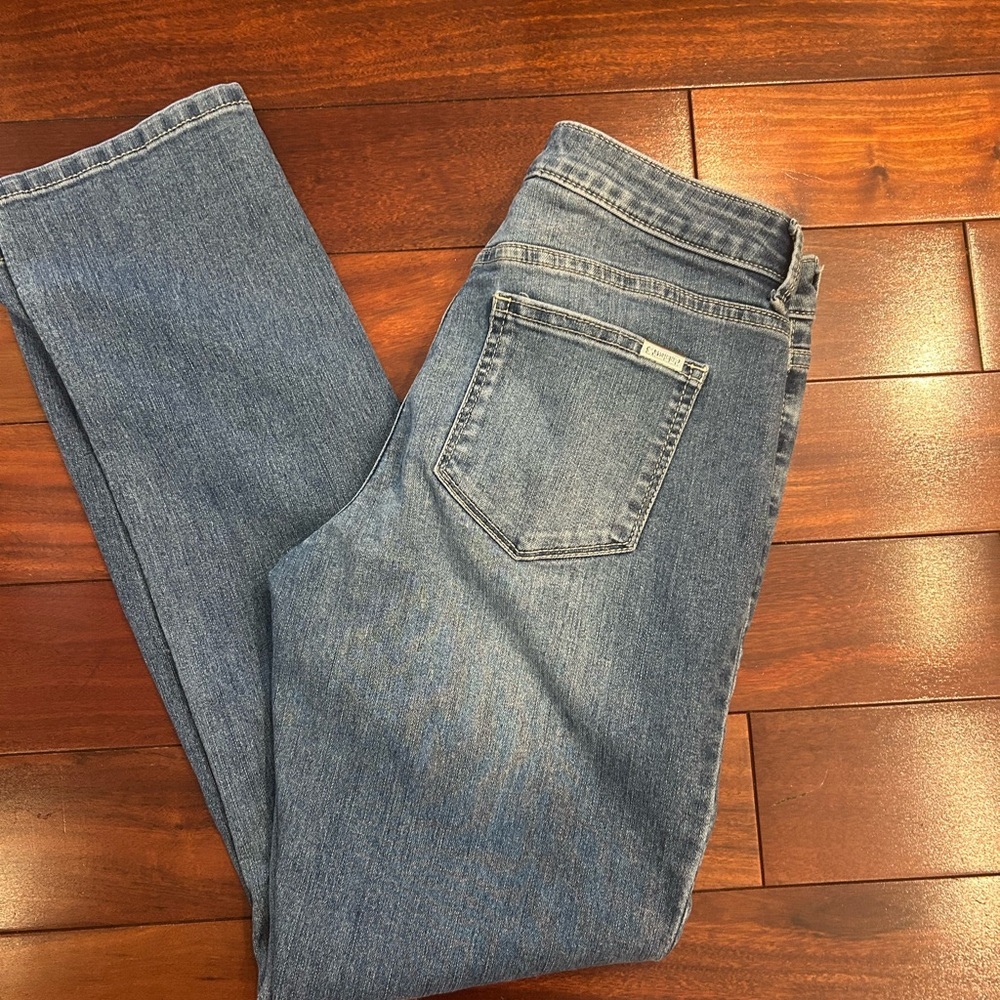 Jennifer Lopez  JLO Straight Leg jeans  4p Petite Medium Wash Stretch Denim - Picture 6 of 8